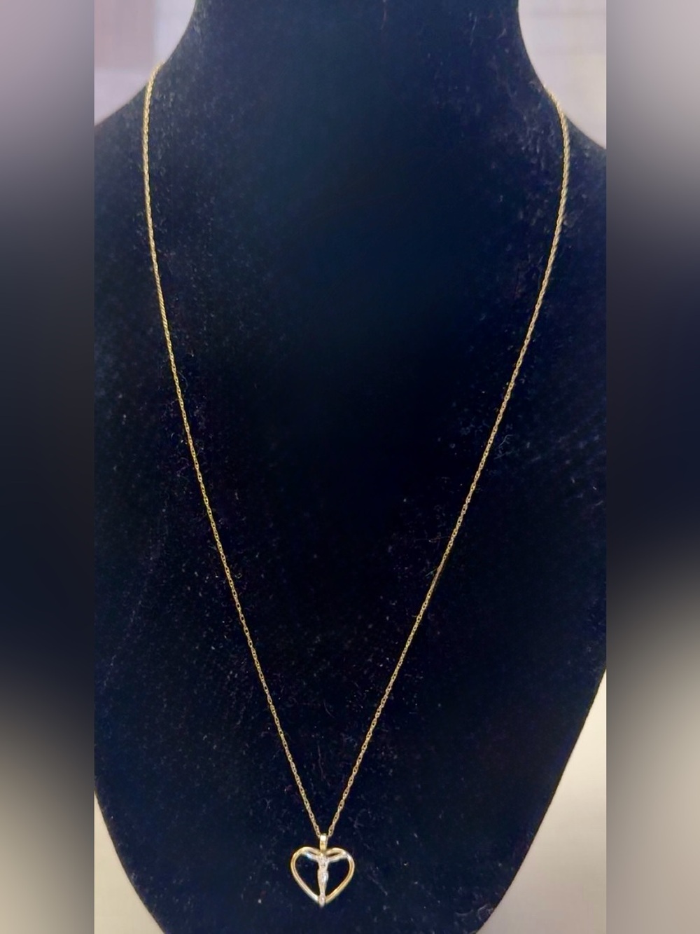 14K Gold Chain and Heart Pendant